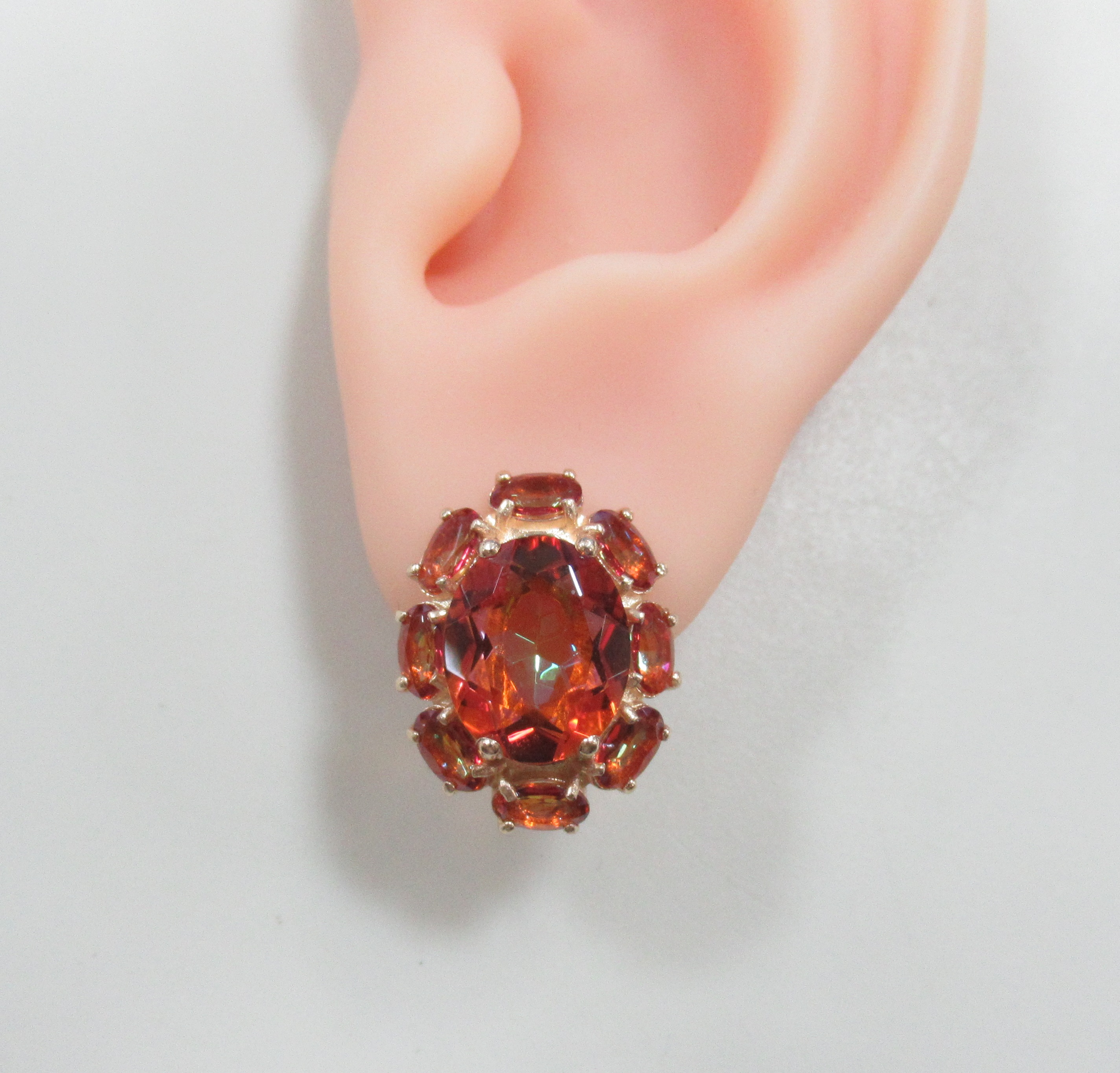 Серебряные серьги с оранжевым горным хрусталем